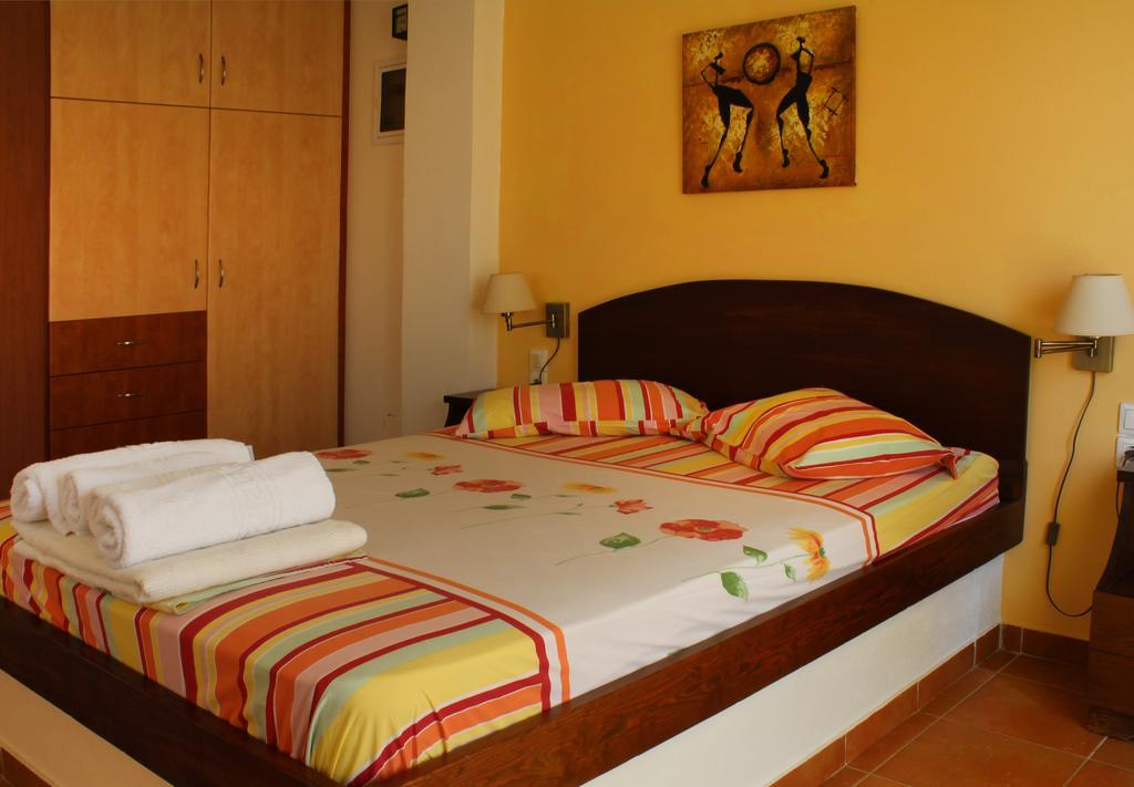 Ikaria Utopia - Cusco * Evdilos (Ikaria)