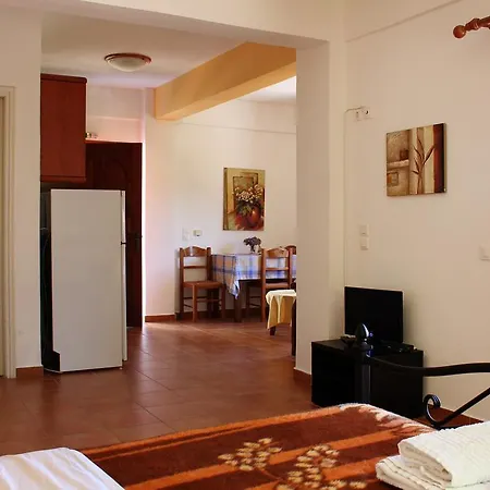 Ikaria Utopia - Cusco Studios Eudilos Buitenkant foto